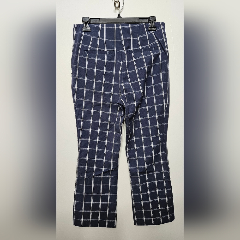 A New Day Navy and White Plaid Capris